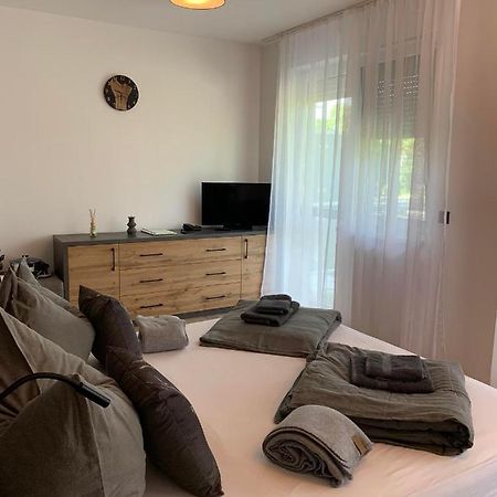Aron Apartman-Zalakaros Exteriör bild