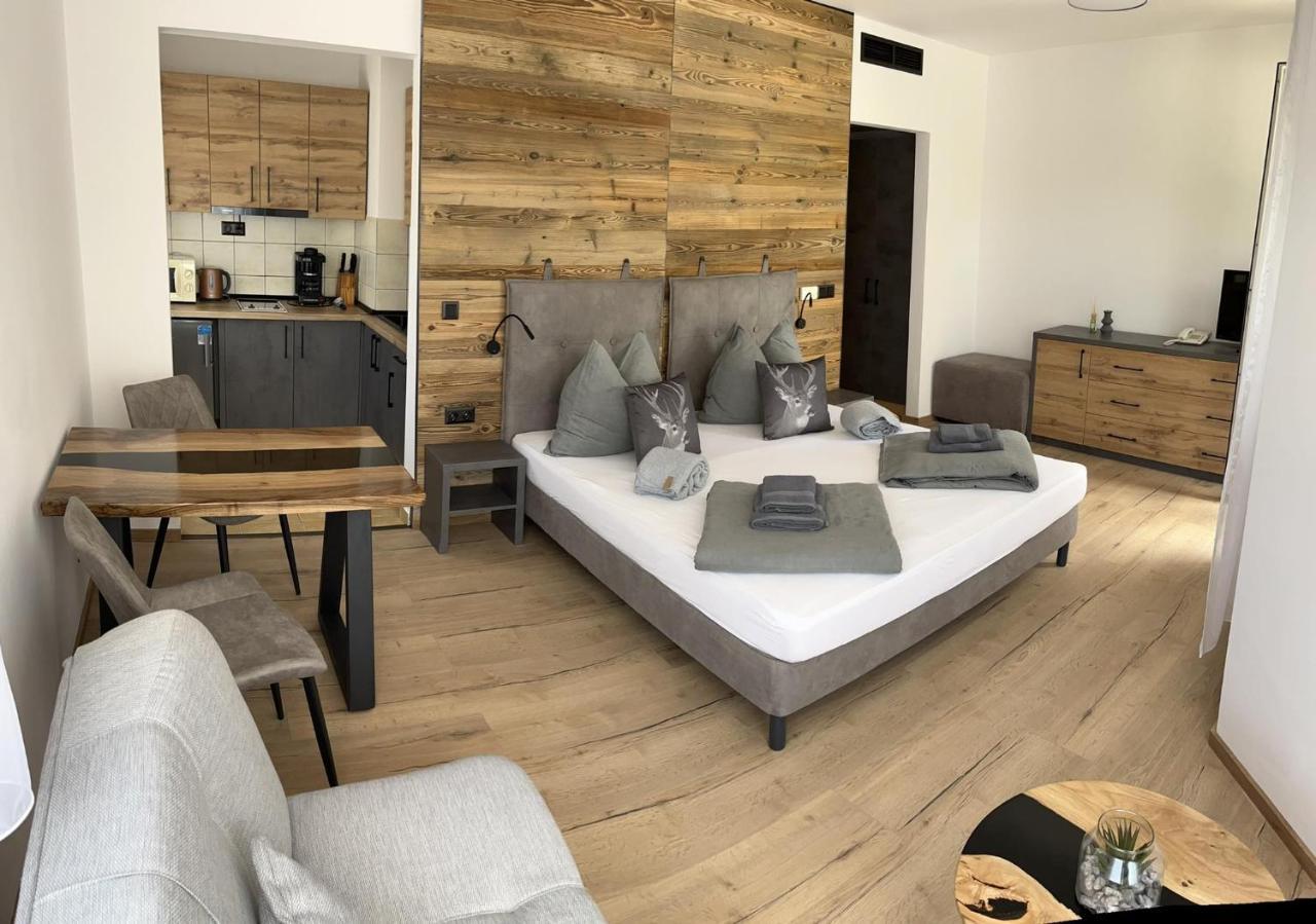 Aron Apartman-Zalakaros Exteriör bild